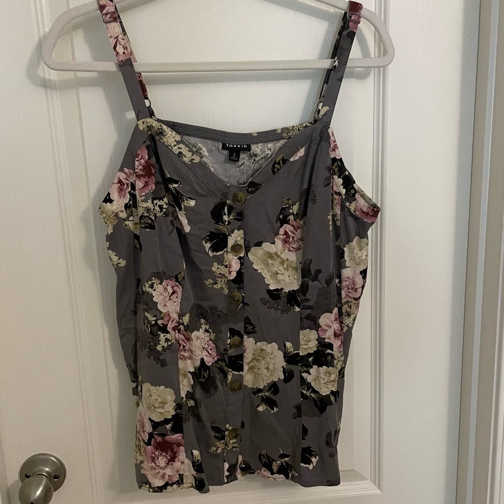 NWT torrid fit and flare floral tank
